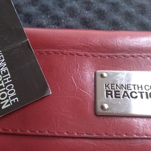 KENNETH COLE REACTION PURSE